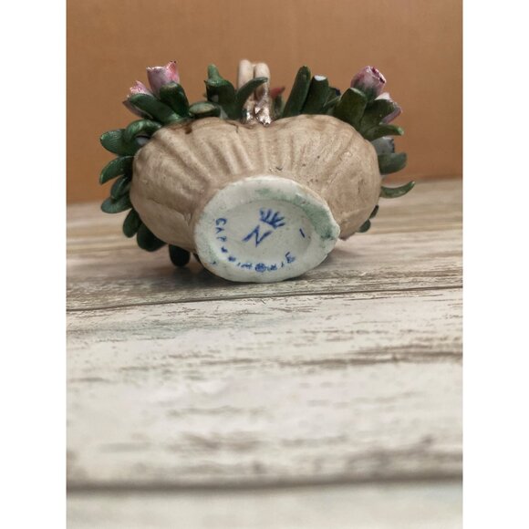 Vintage Capodimonte Tiche Porcelain Flower Figurines Lot of 5 Roses Basket - Picture 4 of 16